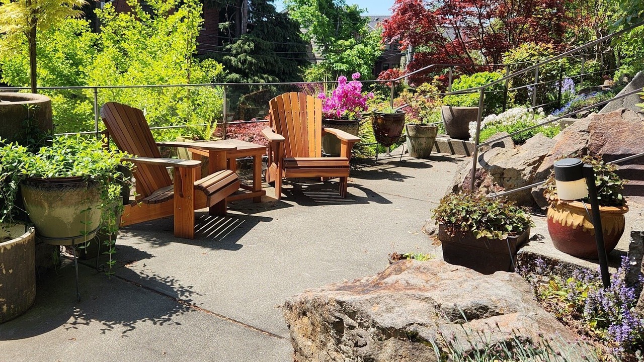 Photo of Others in Lower Queen Anne