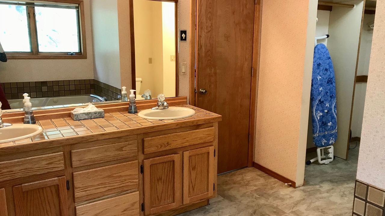 Photo of Bathroom in Sunriver