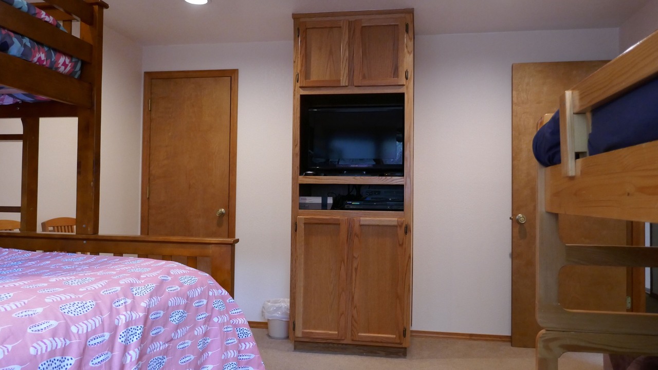 Photo of Bedroom in Sunriver