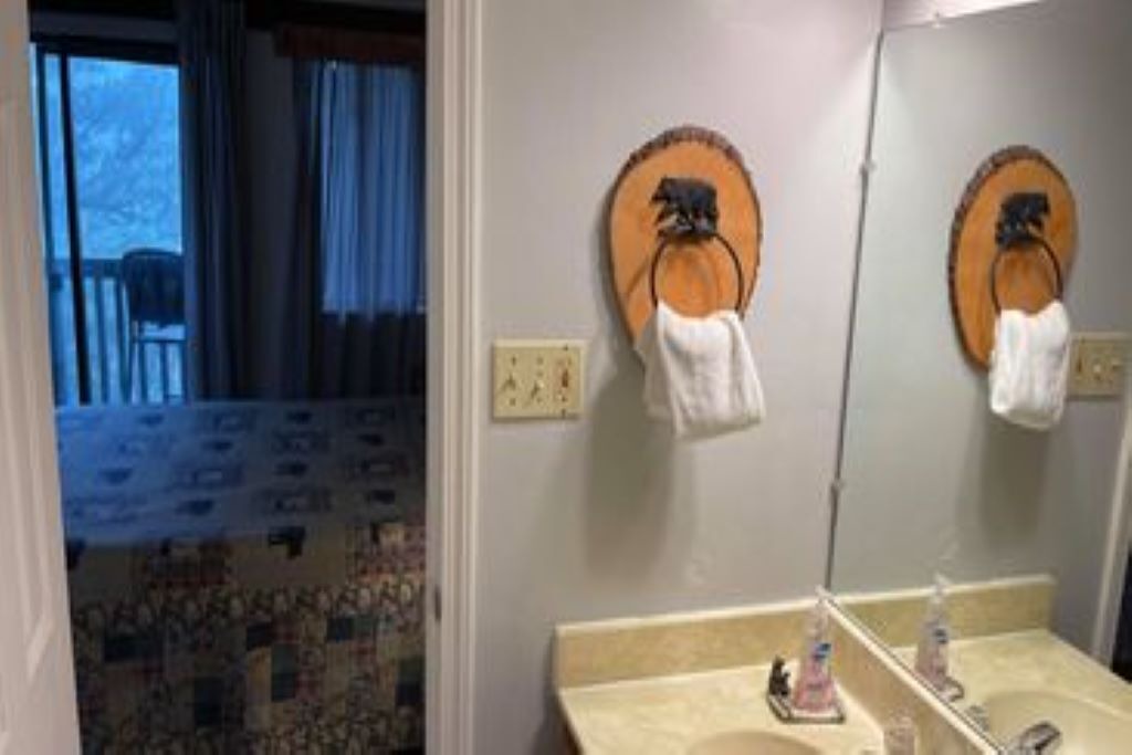 Photo of Bedroom in Chalet Village