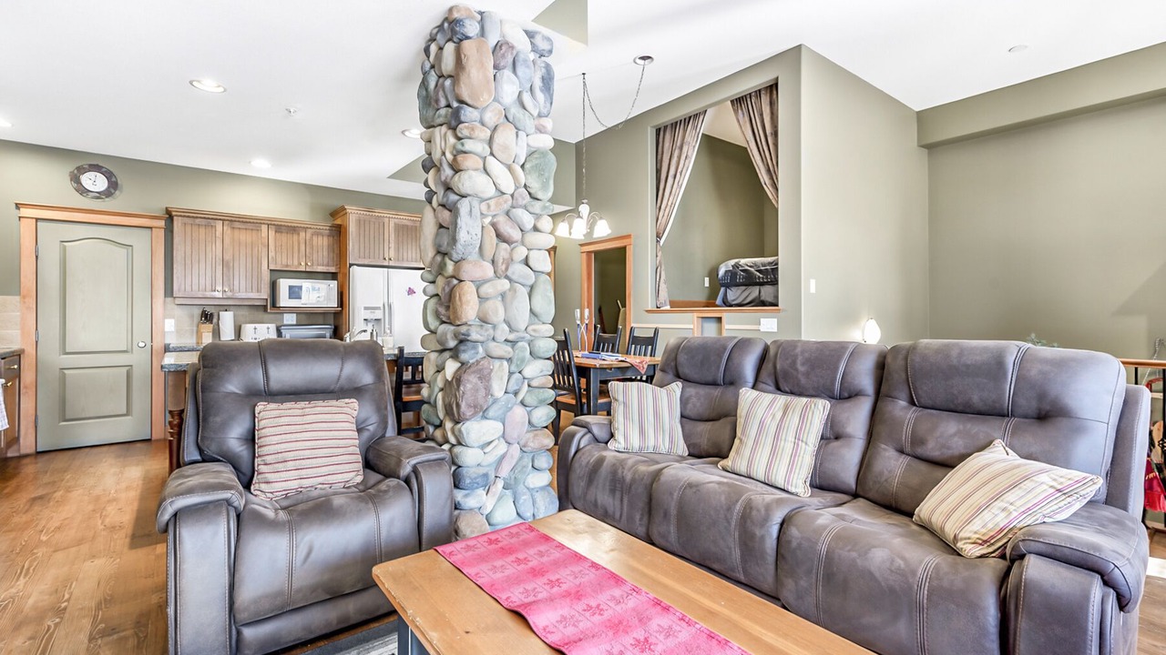 Photo of Livingroom in Big White Ski Resort