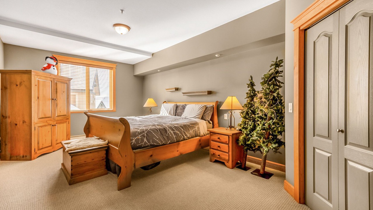 Photo of Bedroom in Big White Ski Resort