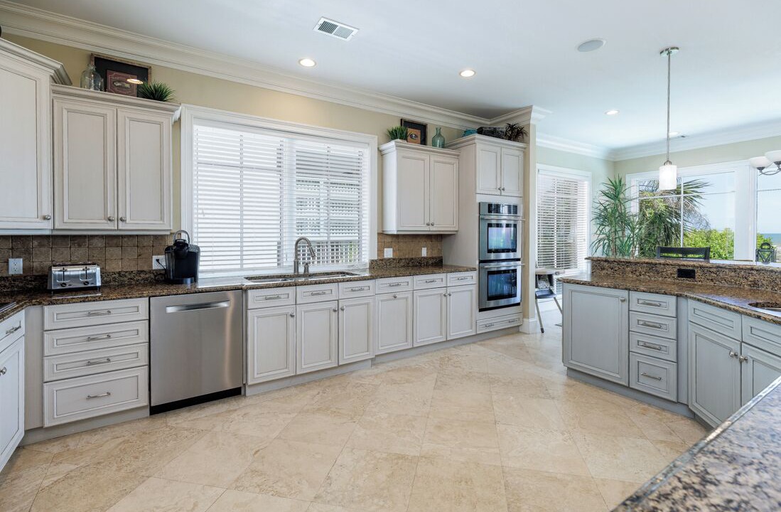 Photo of Kitchen in North Forest Beach
