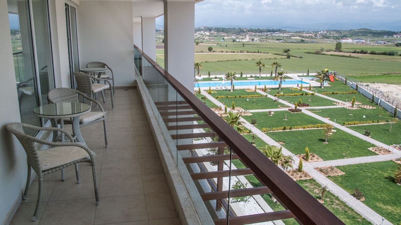 Photo of Outdoor in Side