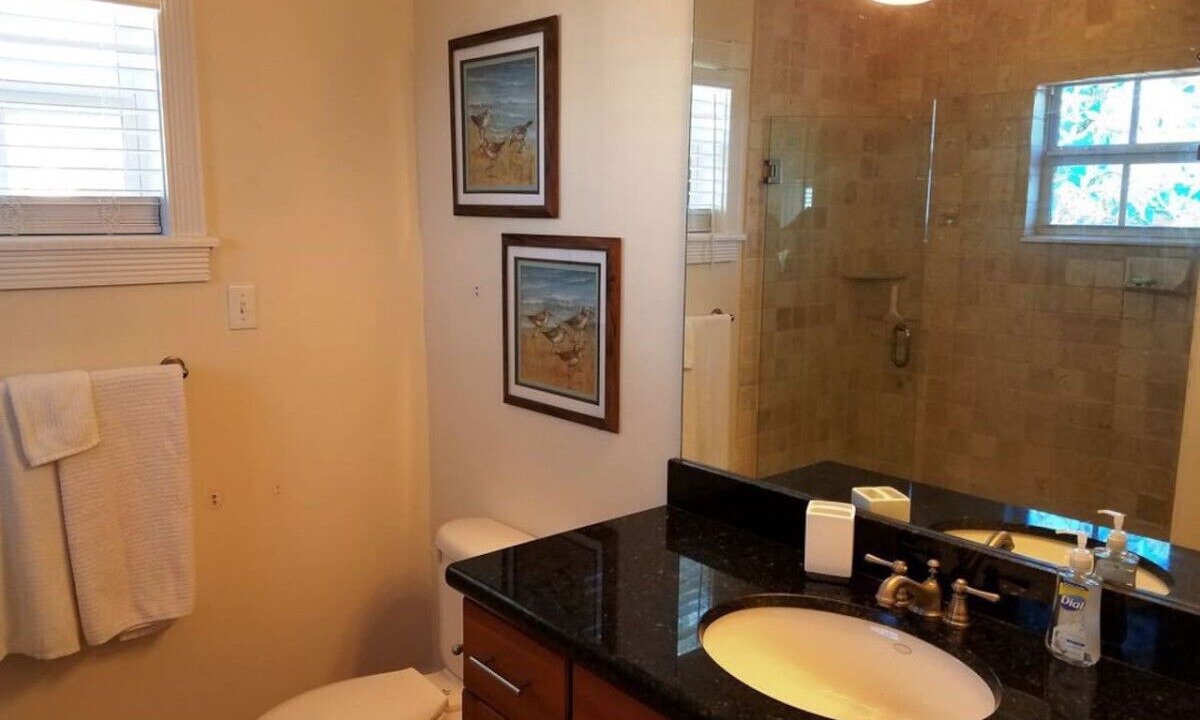 Photo of Bathroom in Cudjoe Key
