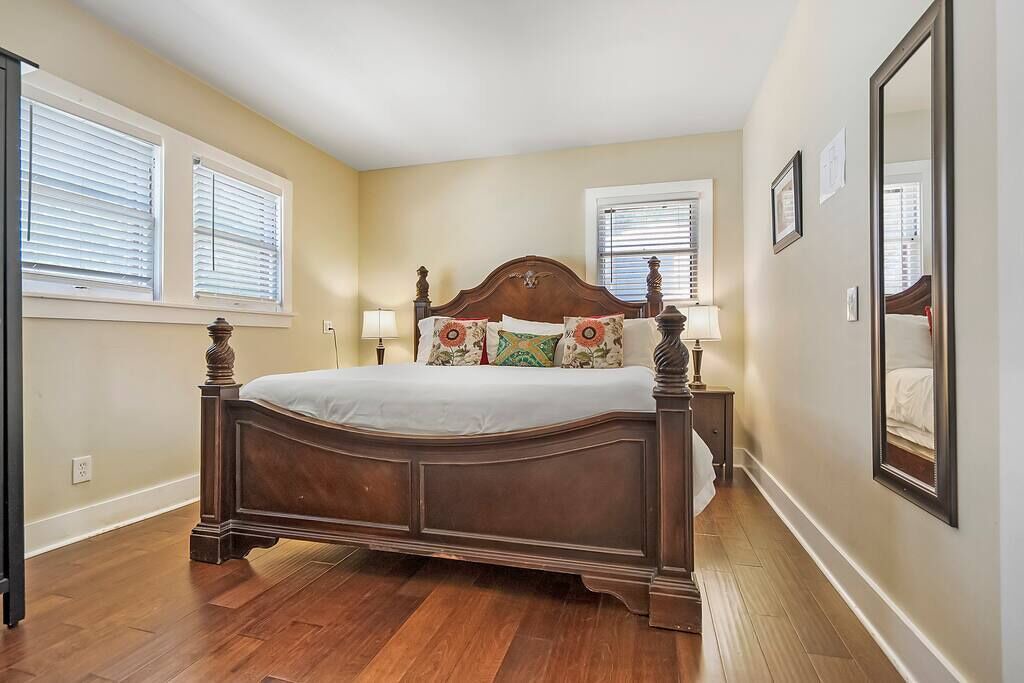 Photo of Bedroom in Downtown Historic District
