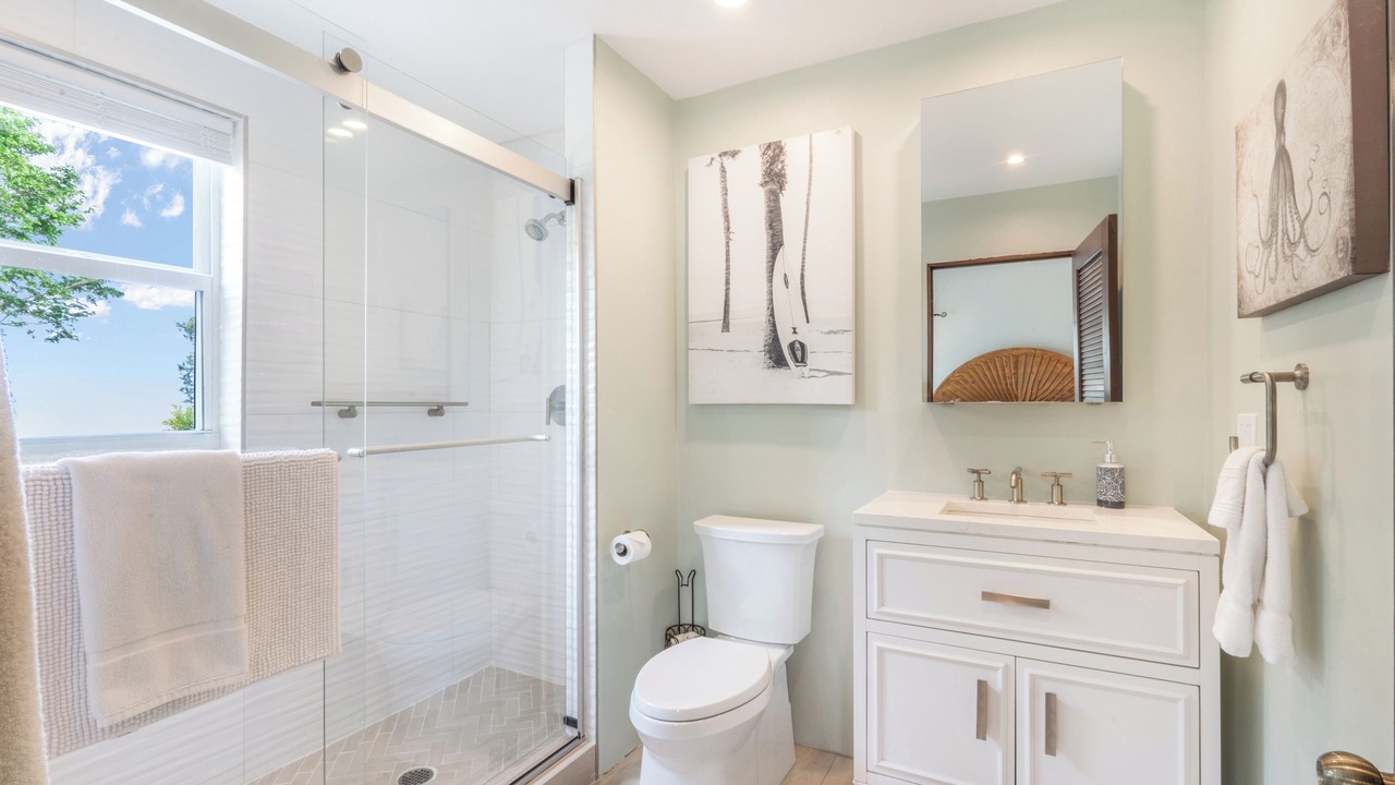 Photo of Bathroom in Venetian Road Settlement