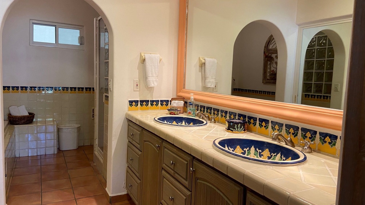 Photo of Bathroom in Zona Hotelera