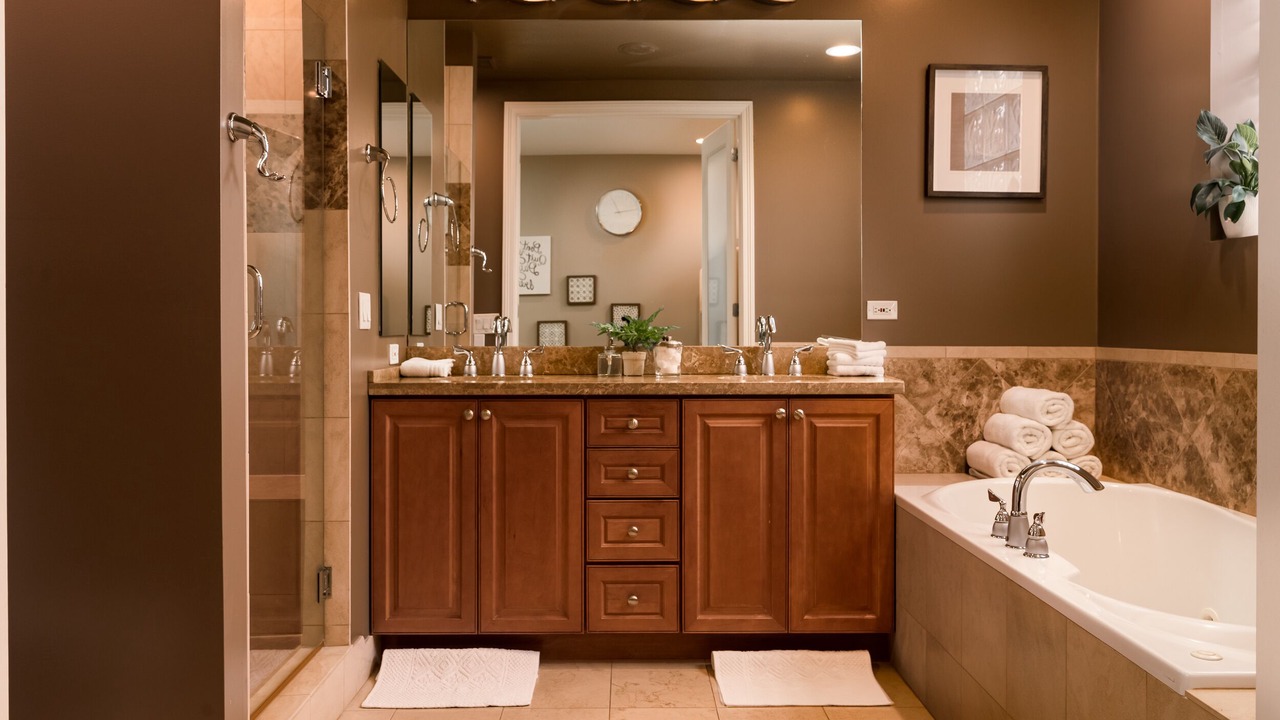 Photo of Bathroom in West Town