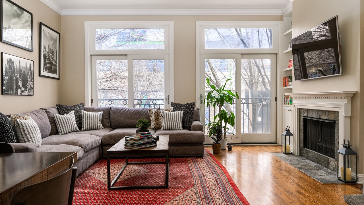 Photo of Bedroom in West Town
