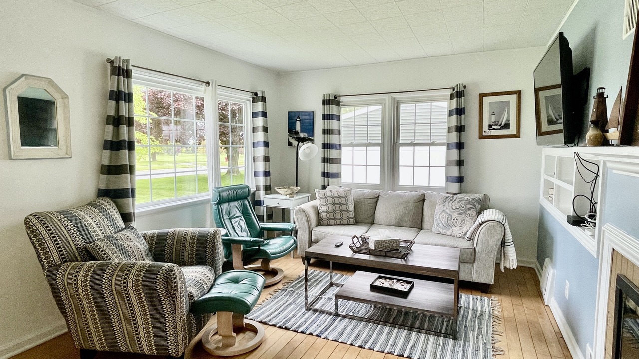 Photo of Livingroom in Manistee