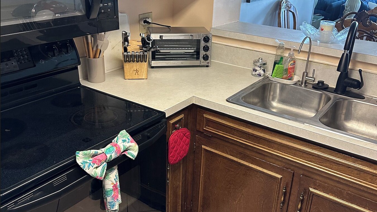 Photo of Kitchen in Arcadian Shores