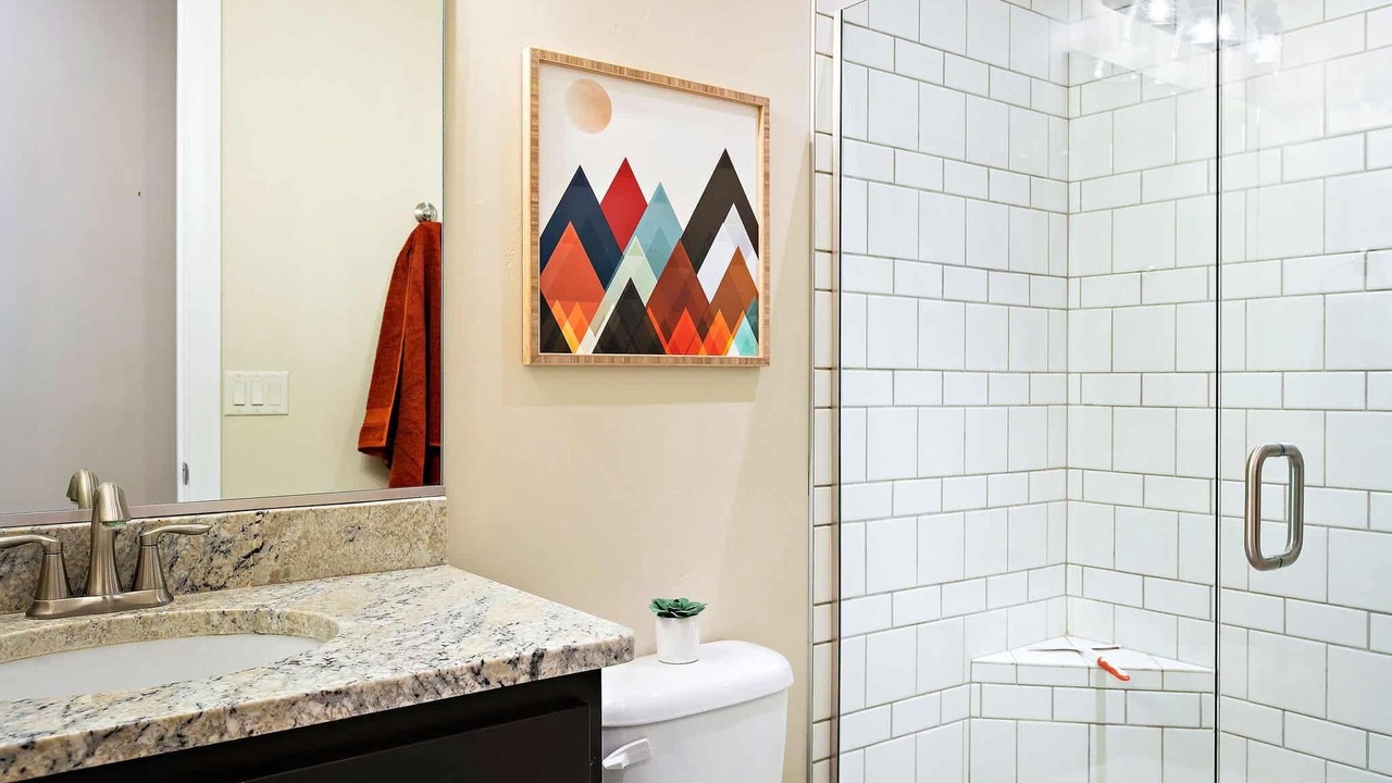 Photo of Bathroom in Washington