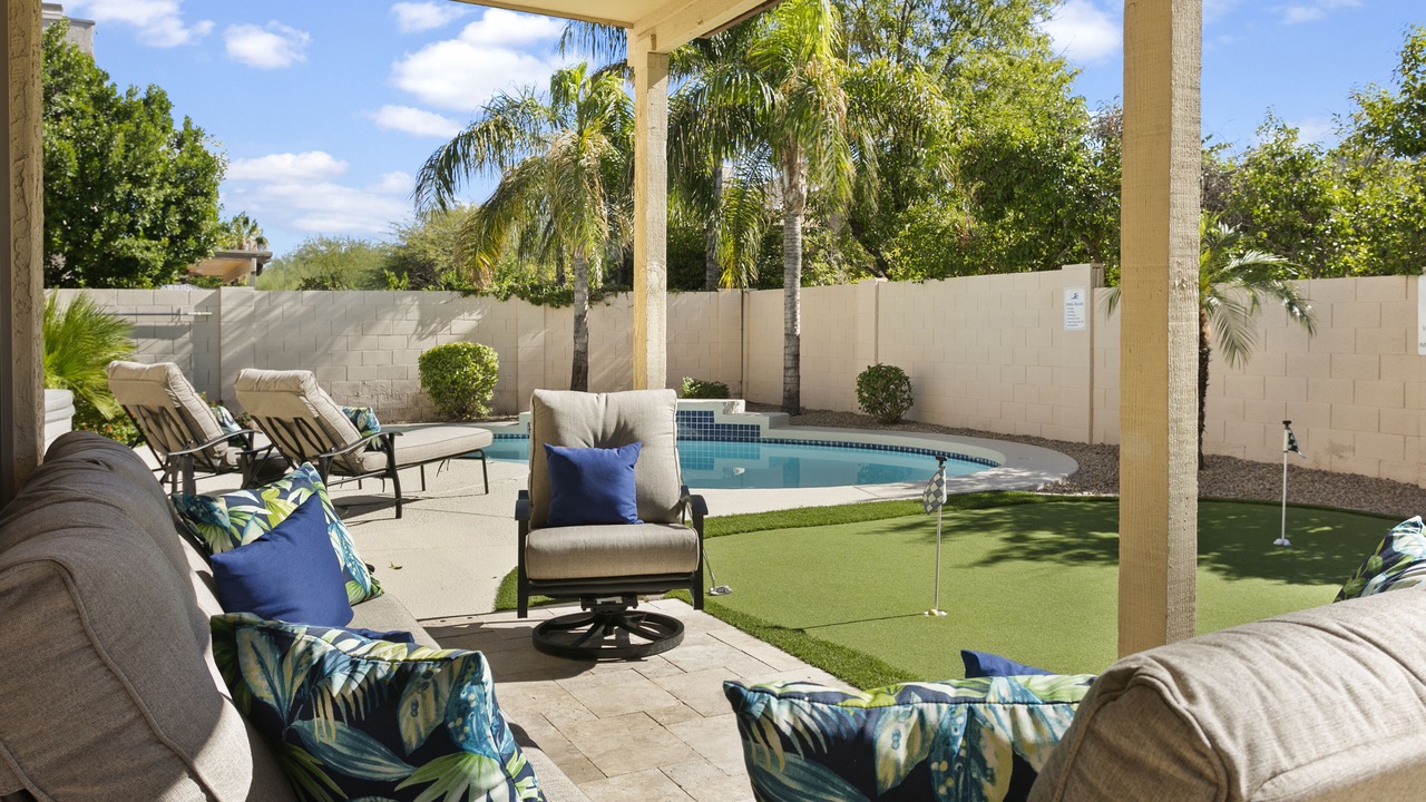 Photo of Outdoor in Paradise Valley Village