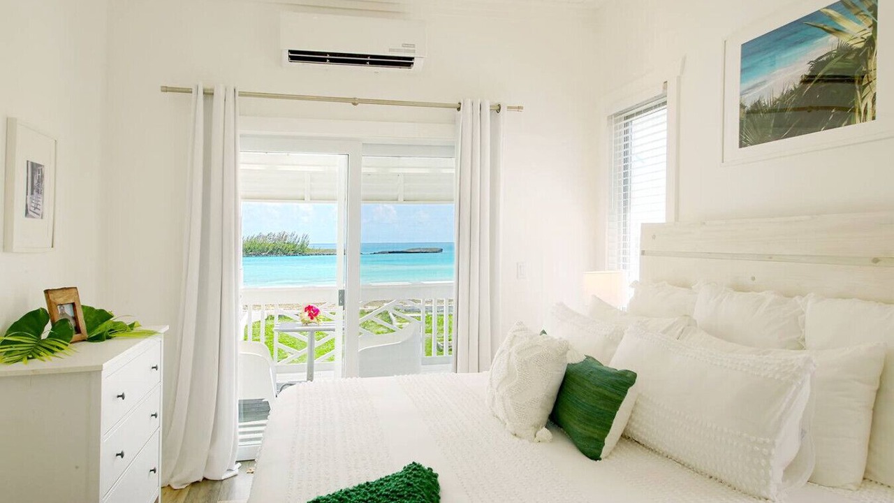 Photo of Bedroom in Governor's Harbour