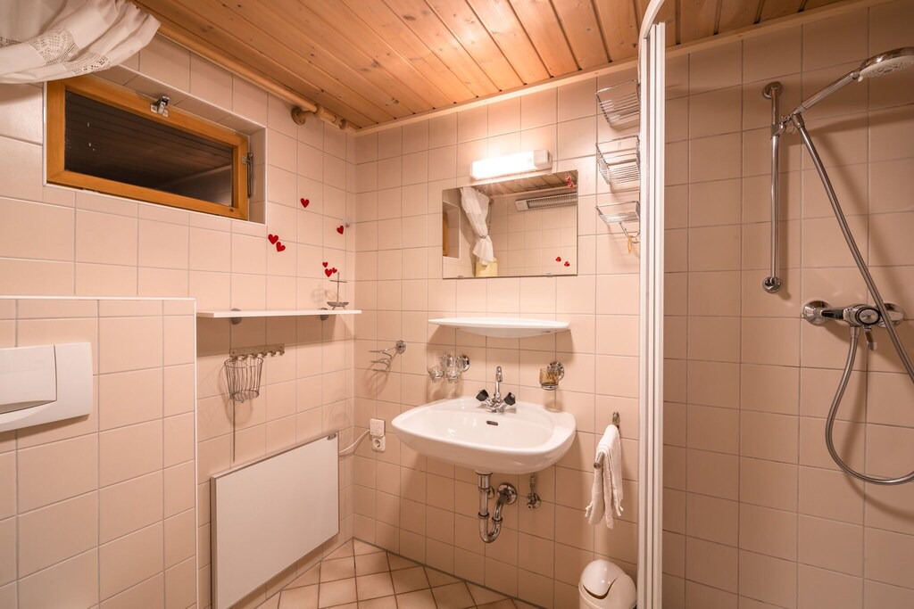 Photo of Bathroom in Itter
