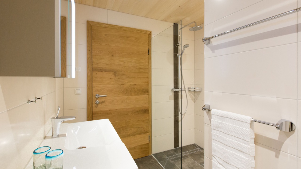 Photo of Bathroom in Warth