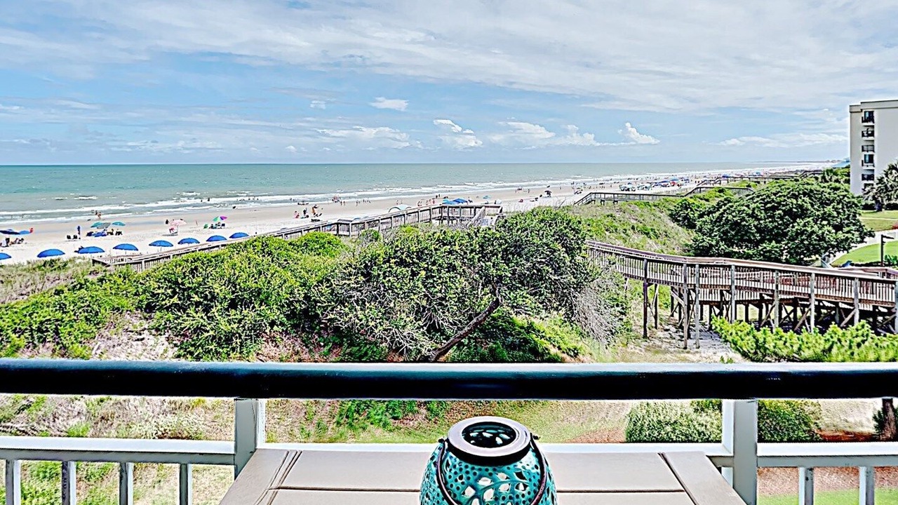 Photo of Patio Balcony in Litchfield by the Sea