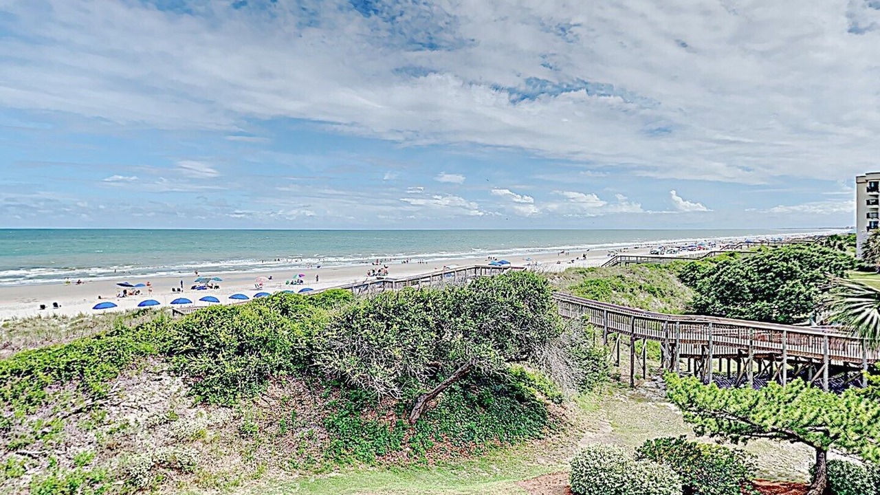 Photo of Patio Balcony in Litchfield by the Sea