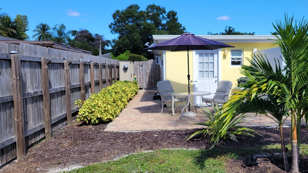 Photo of Patio Balcony in Naples Park