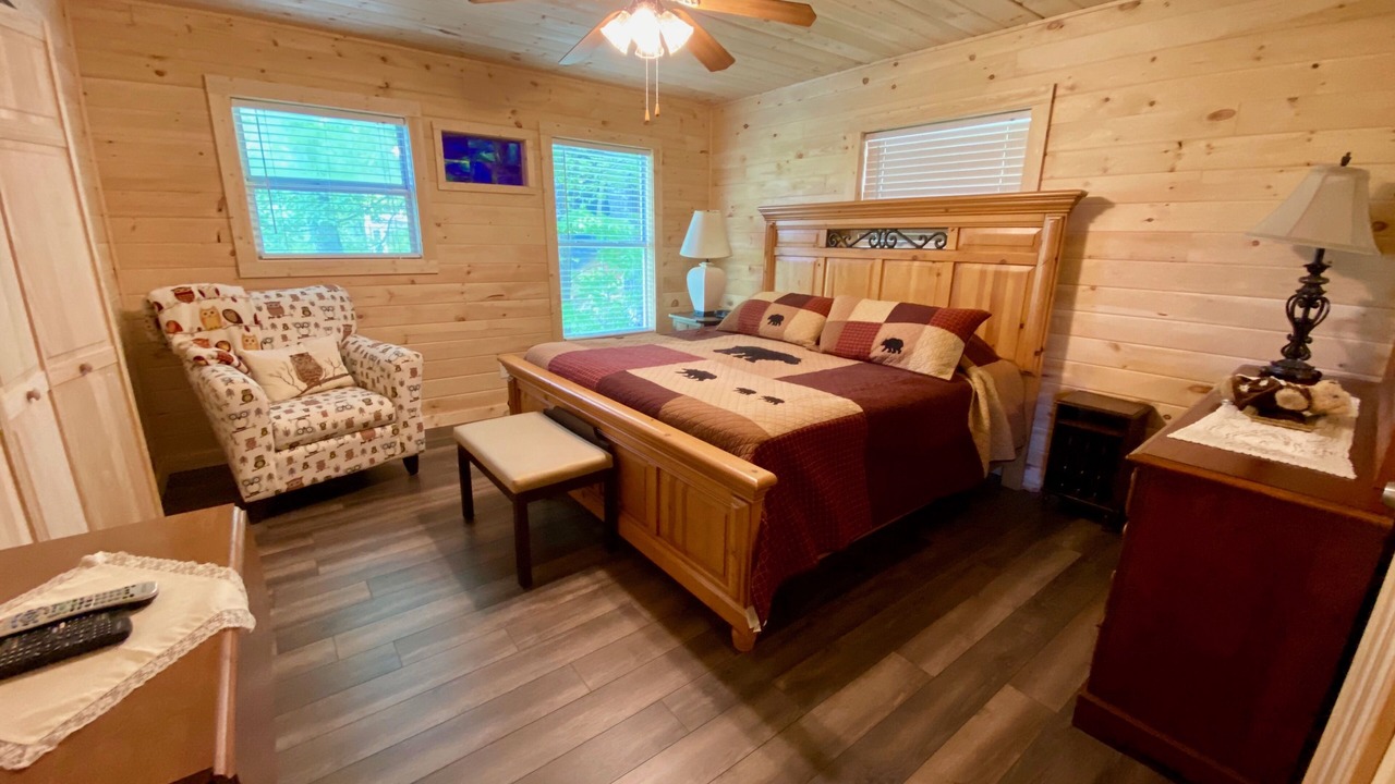 Photo of Bedroom in Chalet Village