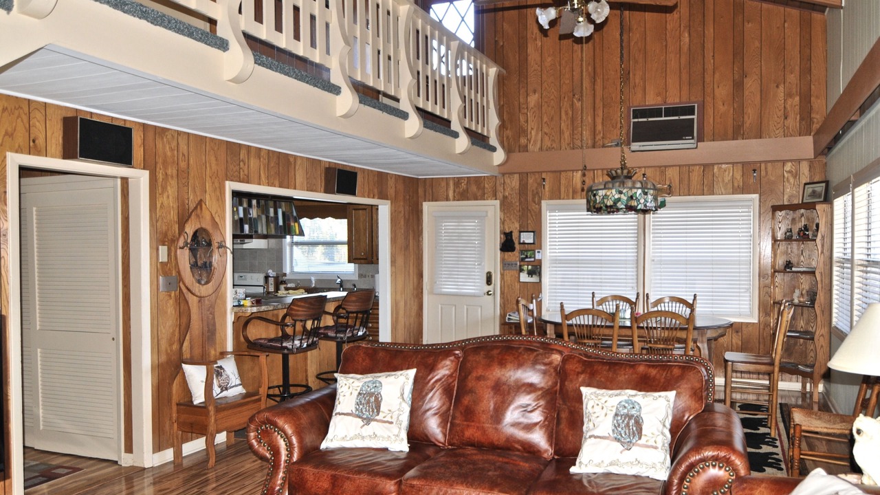 Photo of Livingroom in Chalet Village