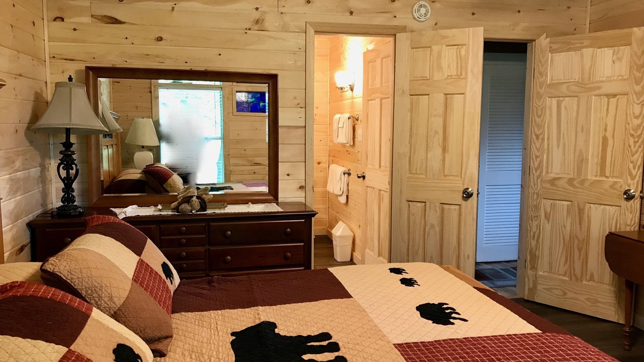 Photo of Bedroom in Chalet Village