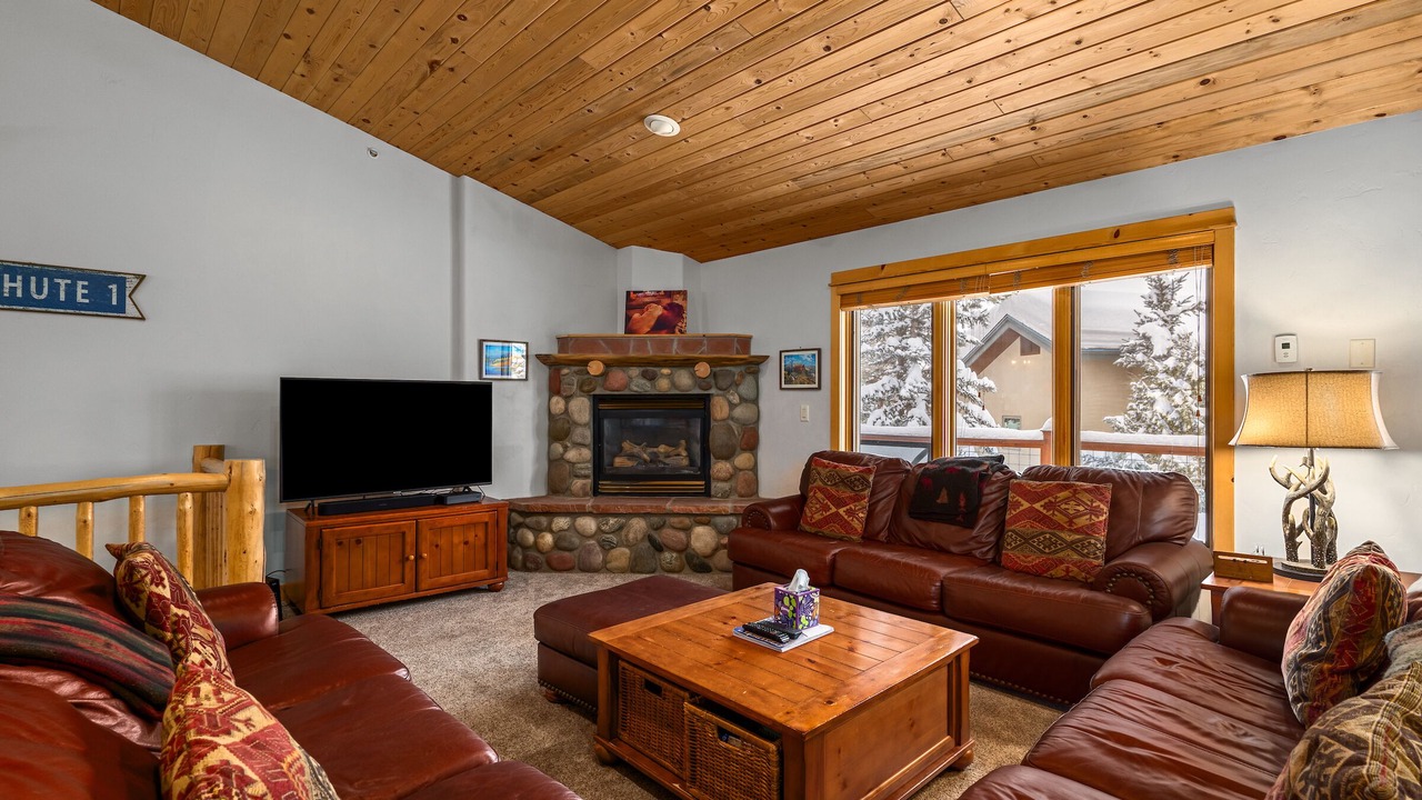 Photo of Livingroom in Steamboat Springs