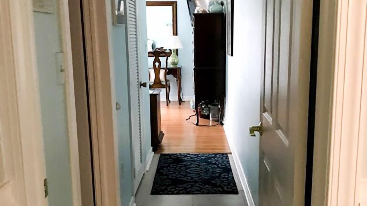Photo of Bathroom in Folly Field