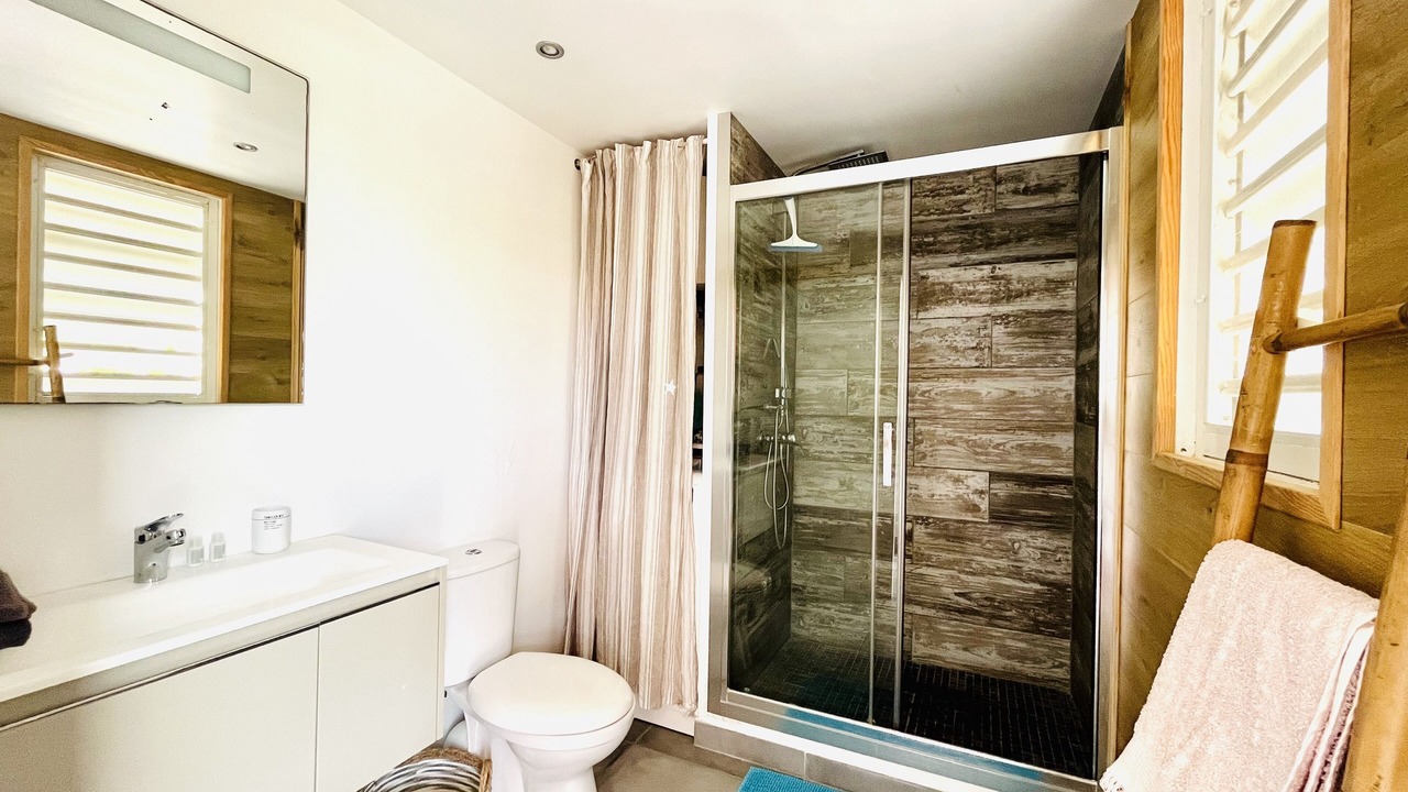 Photo of Bathroom in Orient Bay