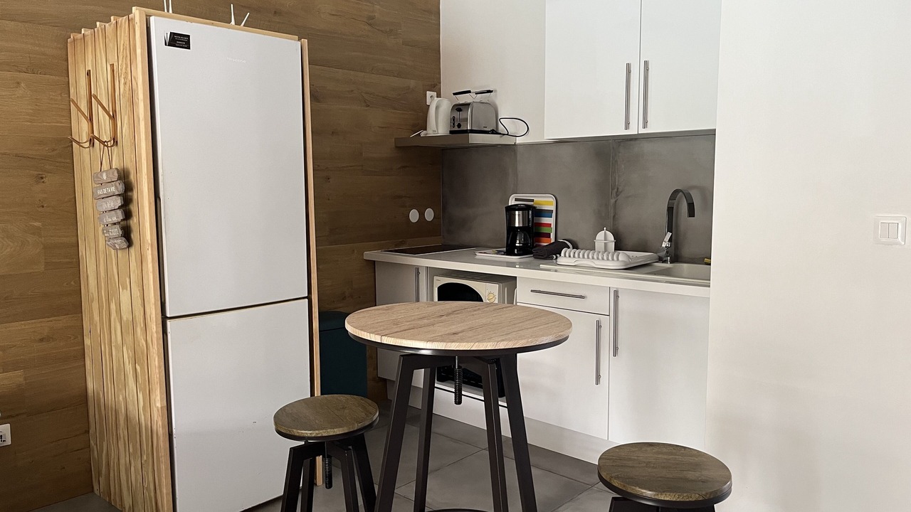 Photo of Kitchen in Orient Bay