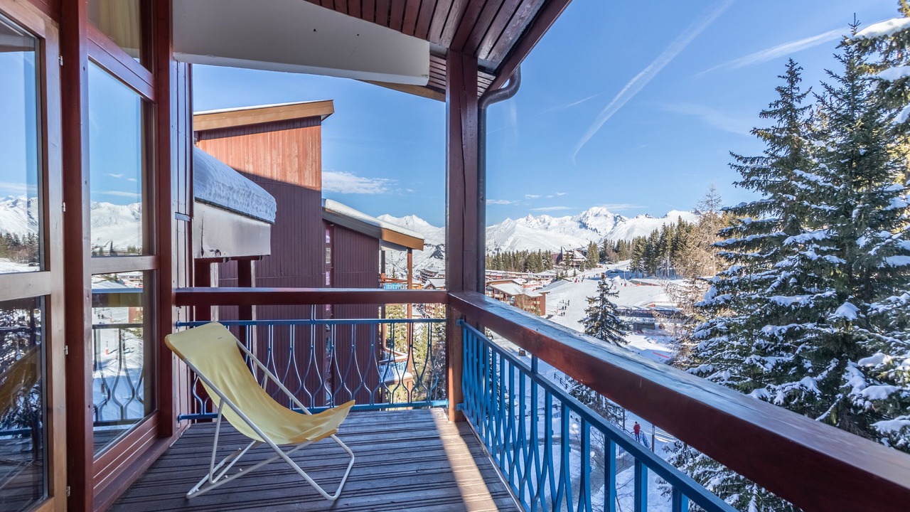 Photo of Outdoor in Arc-1800