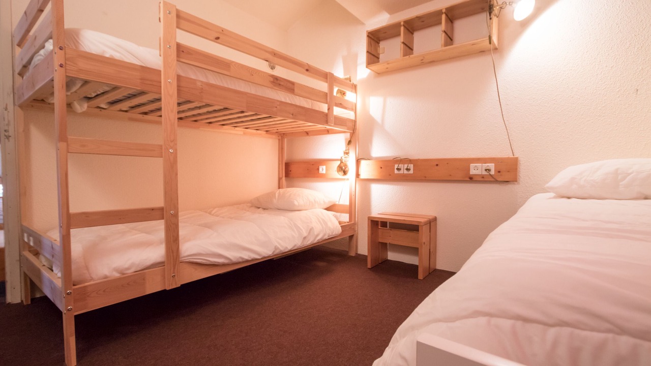 Photo of Bedroom in Arc-1800