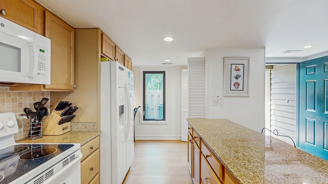 Photo of Kitchen in Shipyard Plantation