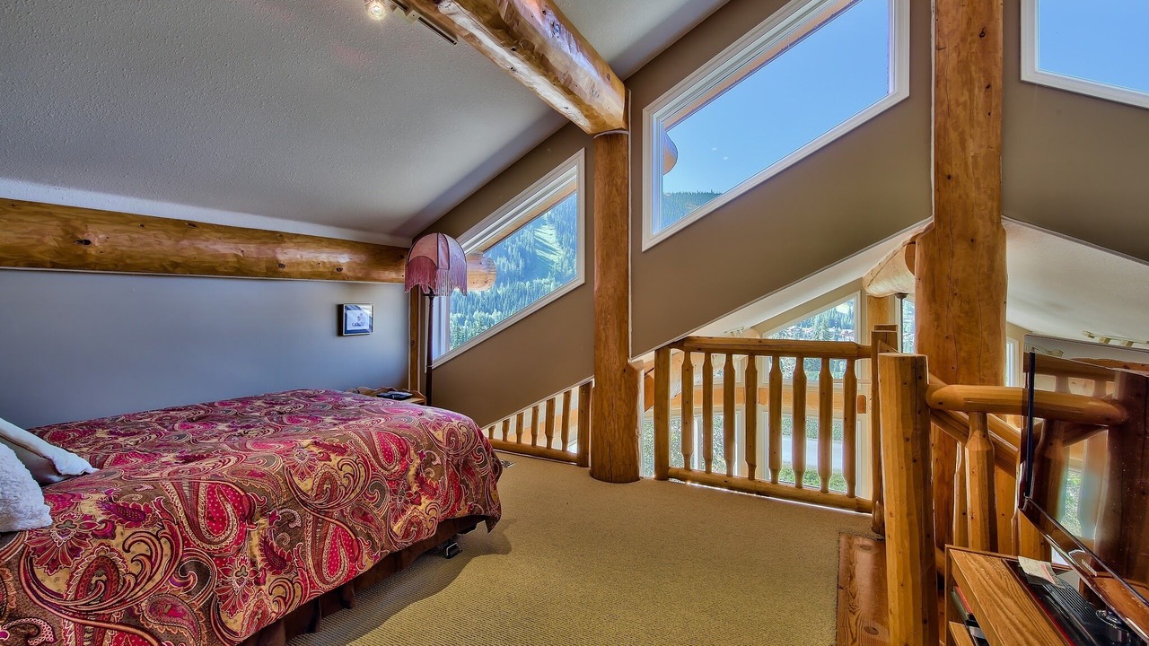Photo of Others in Sunburst Estates