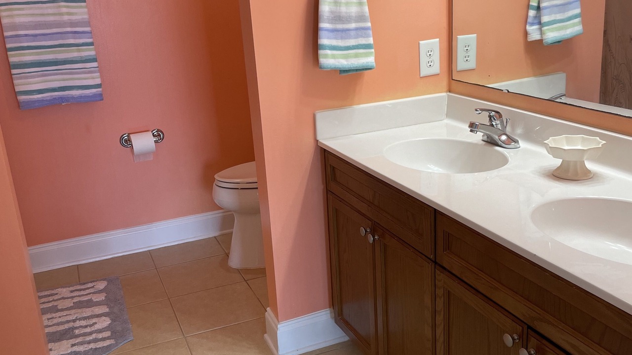 Photo of Bathroom in Crescent Beach