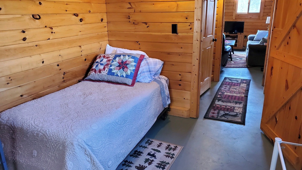 Photo of Bedroom in Lyndonville