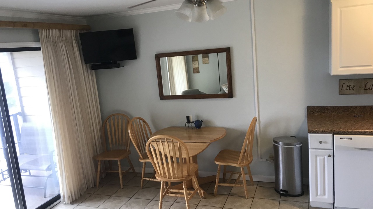 Photo of Livingroom in Folly Field