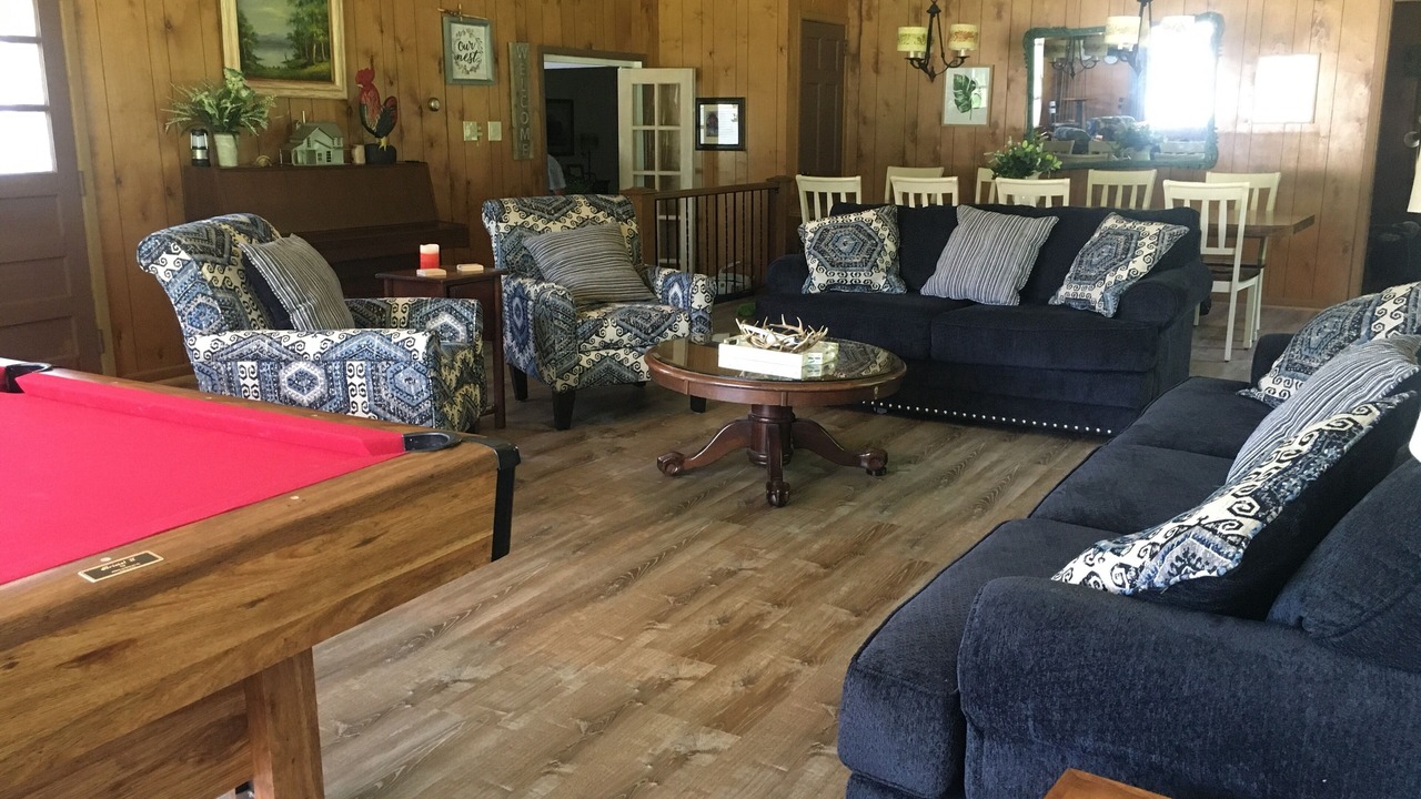 Photo of Bedroom in Roscoe