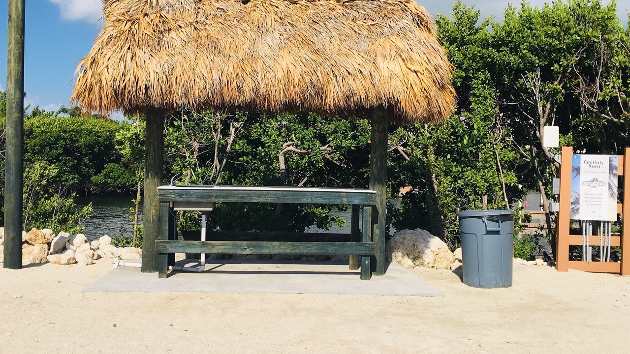 Photo of Others in Tavernier