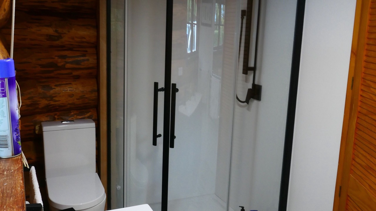 Photo of Bathroom in Raetihi