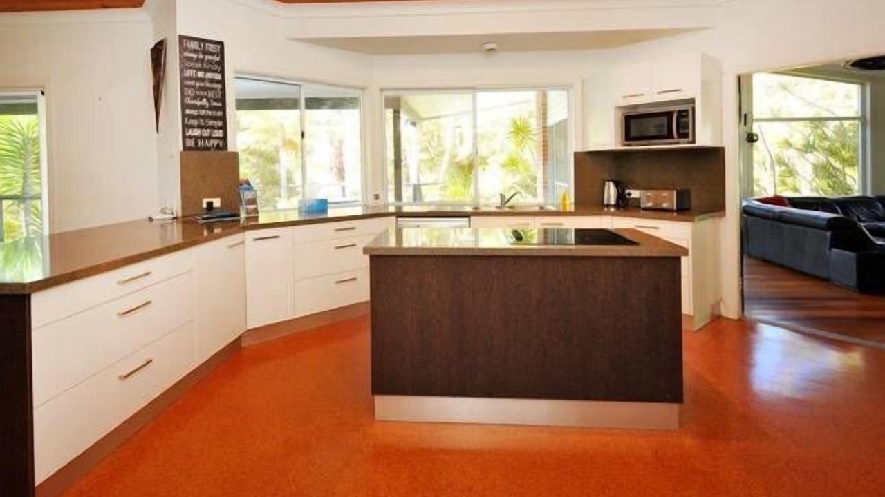 Photo of Kitchen in Sapphire Beach