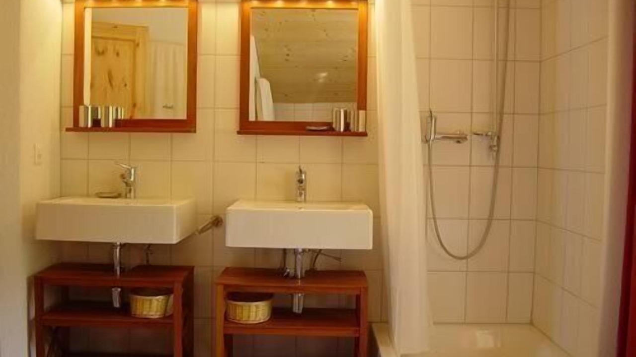 Photo of Bathroom in Leysin