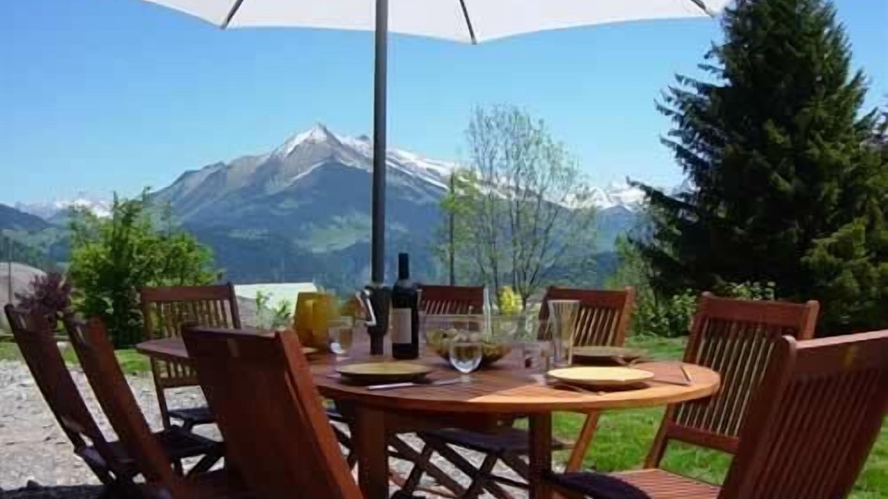 Photo of Others in Leysin