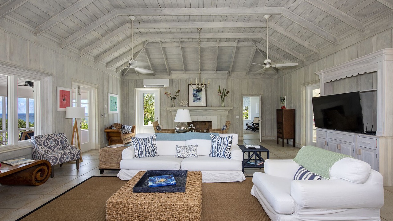 Photo of Livingroom in Governor's Harbour
