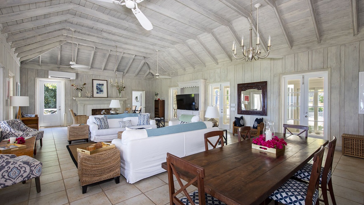 Photo of Bedroom in Governor's Harbour