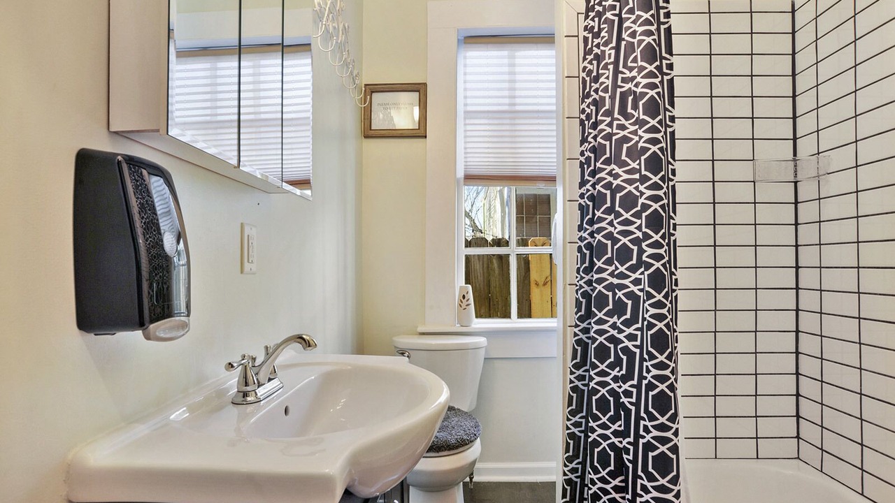 Photo of Bathroom in Saint Thomas Development