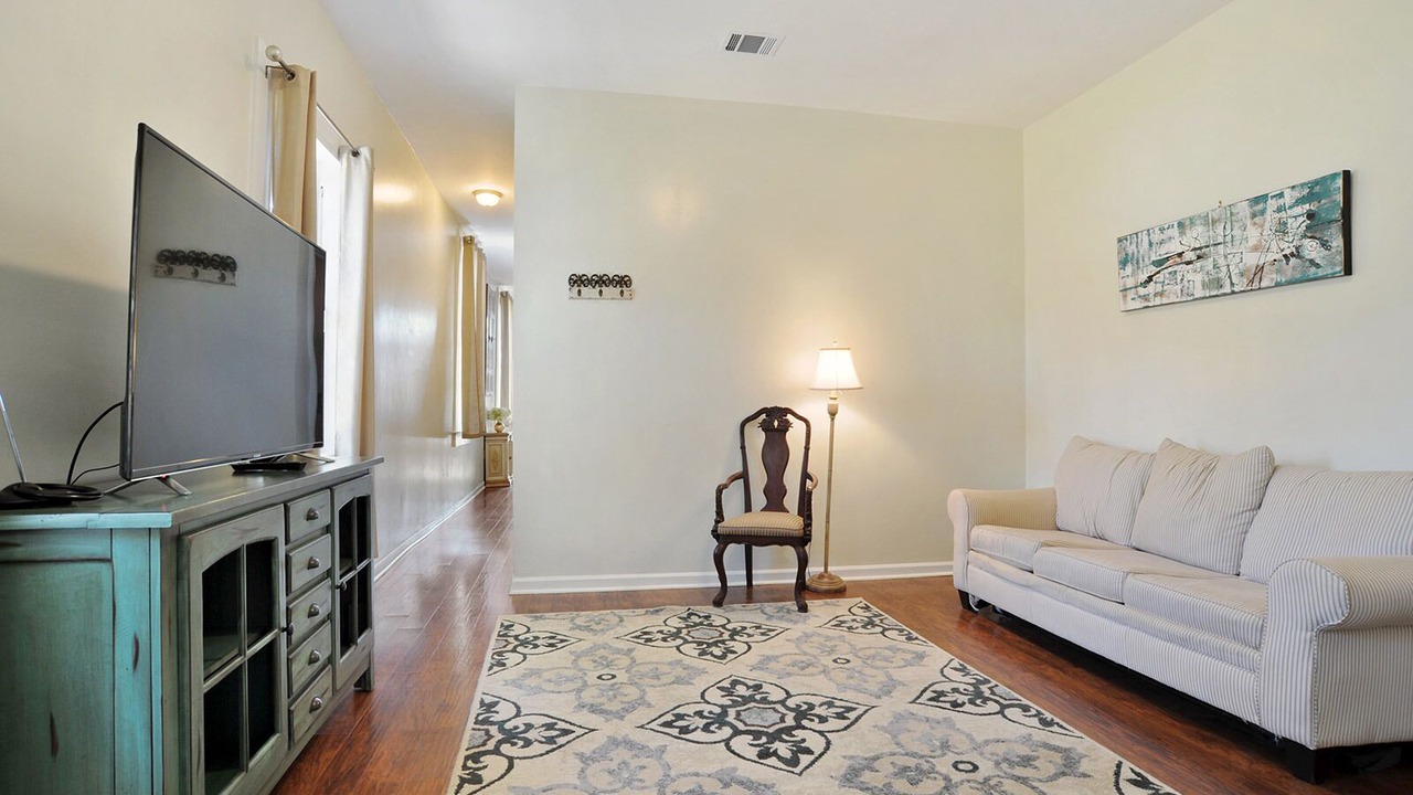 Photo of Livingroom in Saint Thomas Development