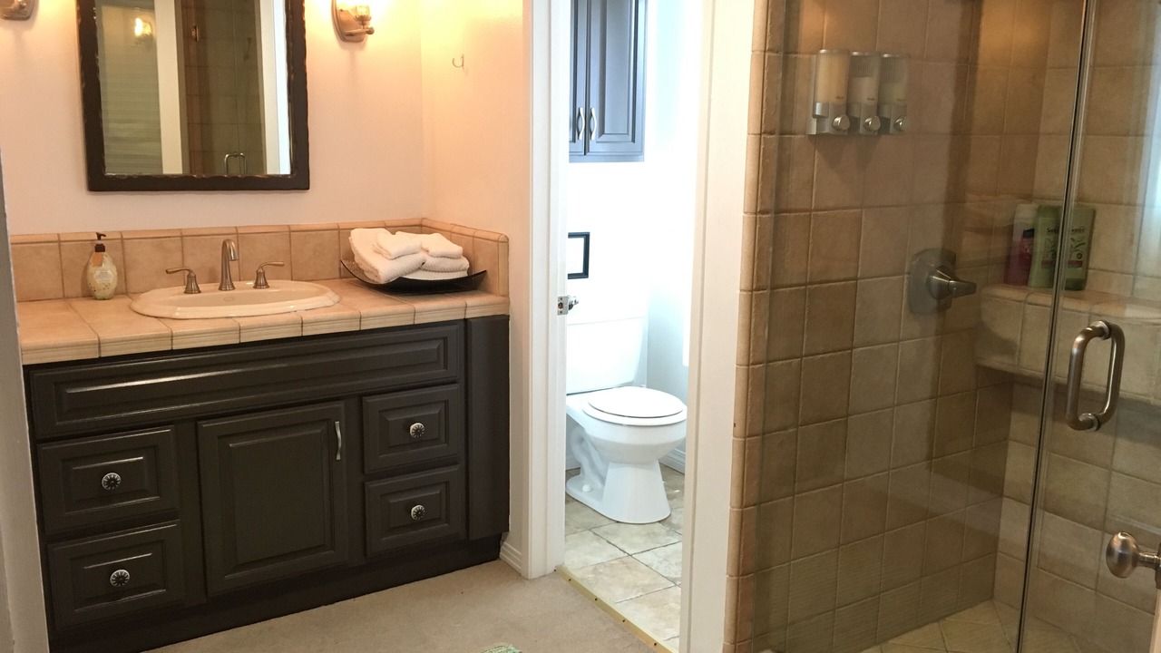 Photo of Bathroom in Marina Peninsula
