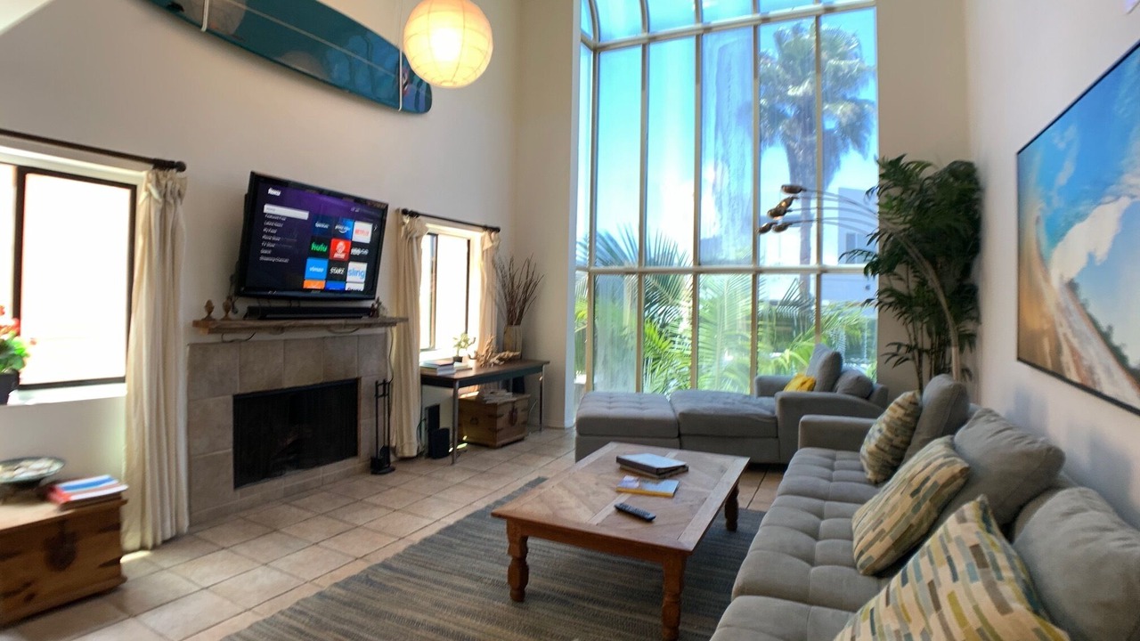 Photo of Livingroom in Marina Peninsula